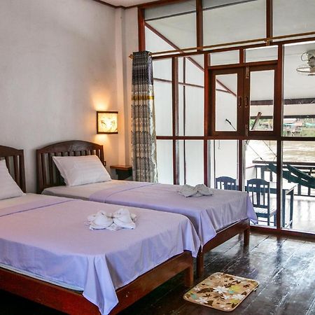 Dokchampa Guesthouse Ban Khon Exterior foto
